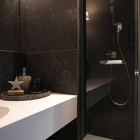 Riede In Spectacular Matterhorn Церматт